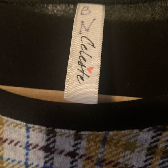 Celeste Plaid Long Sleeve Top Super Soft Size L Like New - Picture 6 of 8